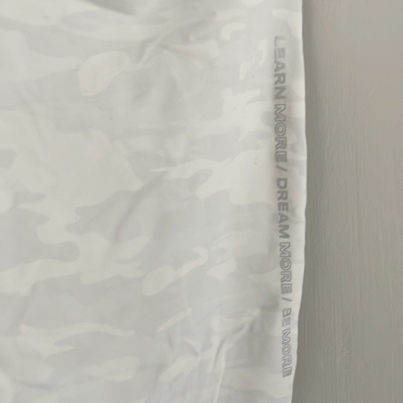 Alphalete Surface Expanse Camo Jogger Leggings Size Small - Picture 5 of 6